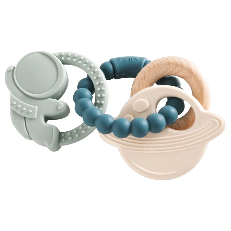 Hochet en Bois et Silicone avec Anneau de Dentition